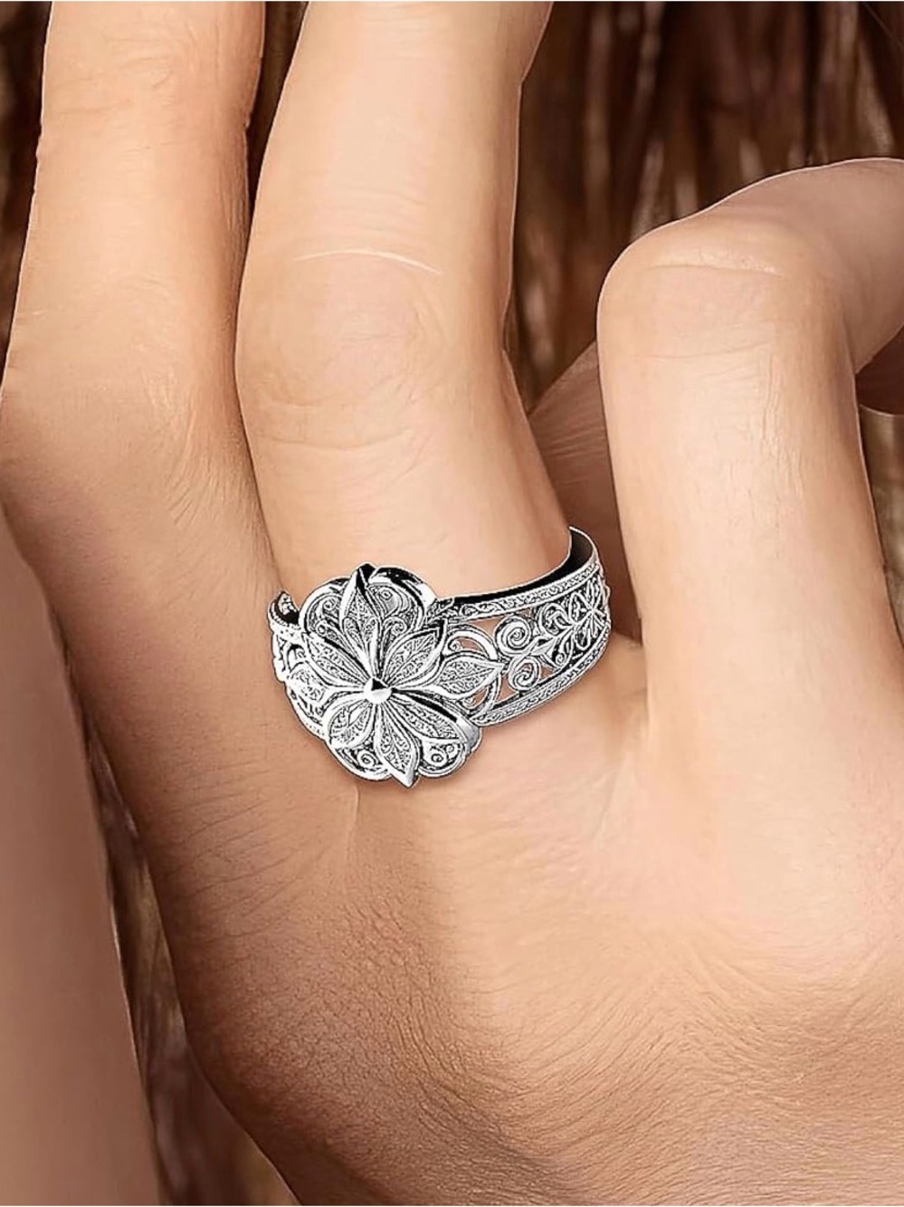 Intricate Silver Floral Filigree Ring - Women's Silver Flower Band